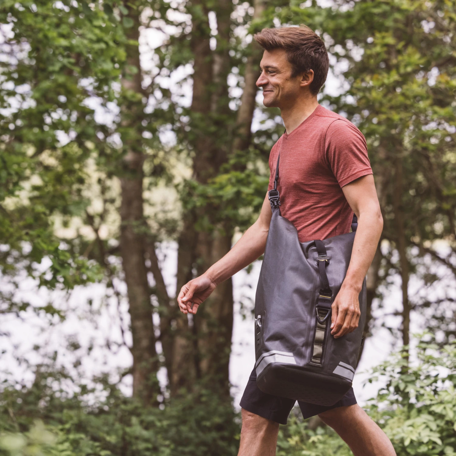 Riverside IPX6 24L Waterproof Touring Pannier Bike Bag 9 Riverside IPX6 24L Waterproof Touring Pannier Bike Bag - Image 9