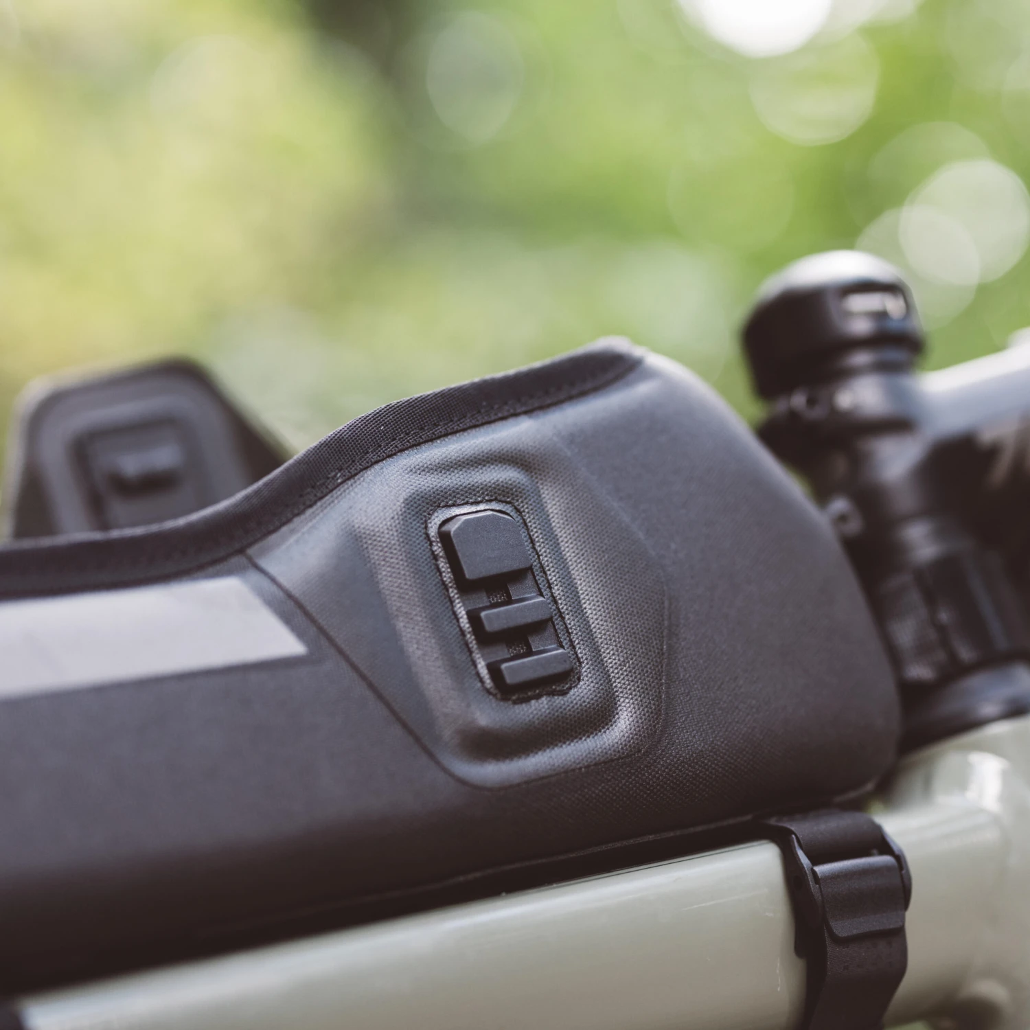 1L Bikepacking Waterproof Top Tube Bag Riverside 6 1L Bikepacking Waterproof Top Tube Bag Riverside - Image 6